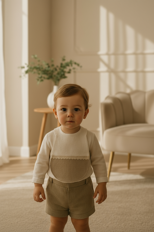 Babete em linho c/renda