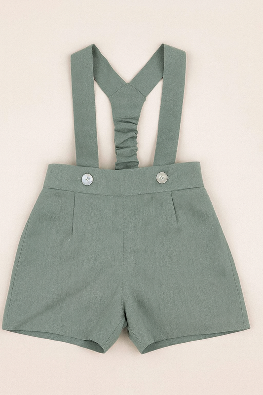 Linen shorts with suspenders