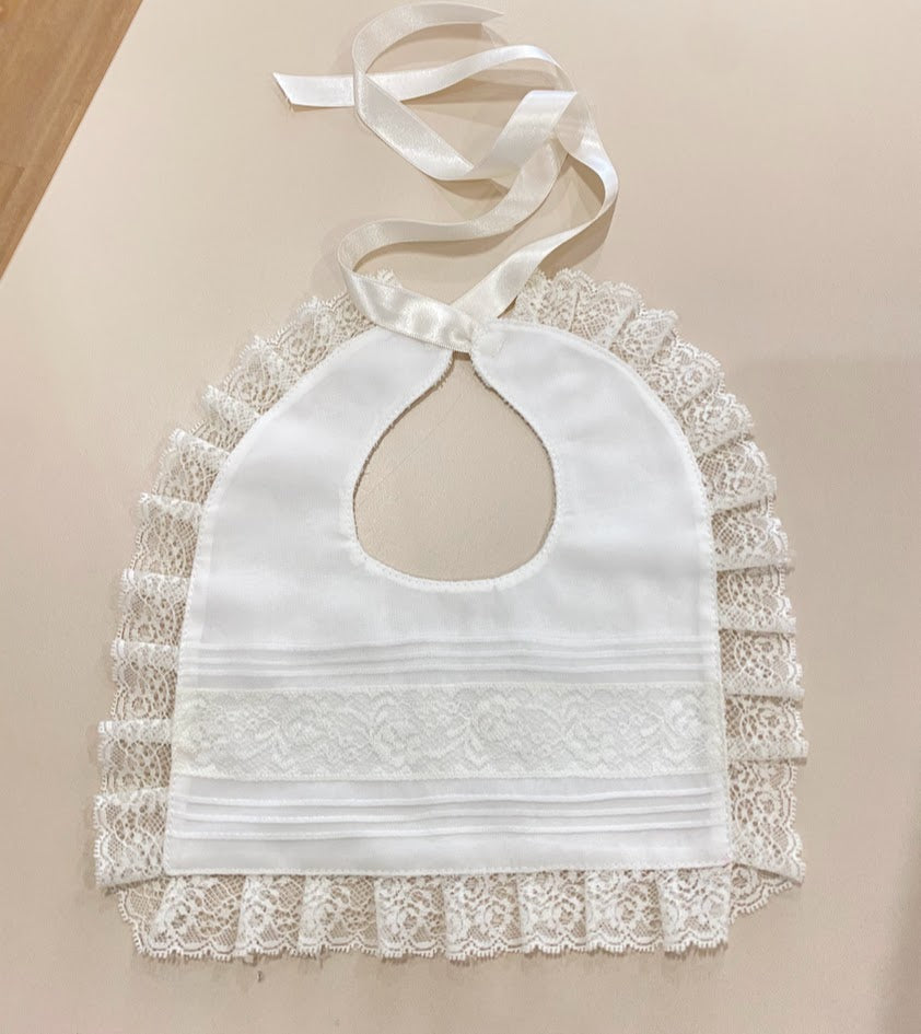 HG Baptism square bib with lace