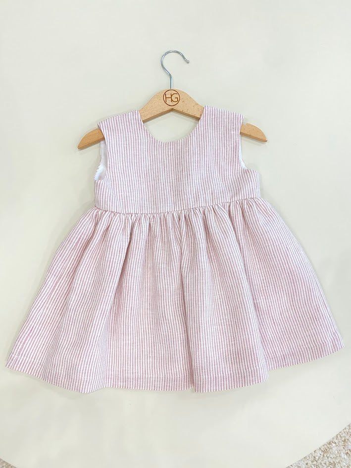 Robe en lin rayée