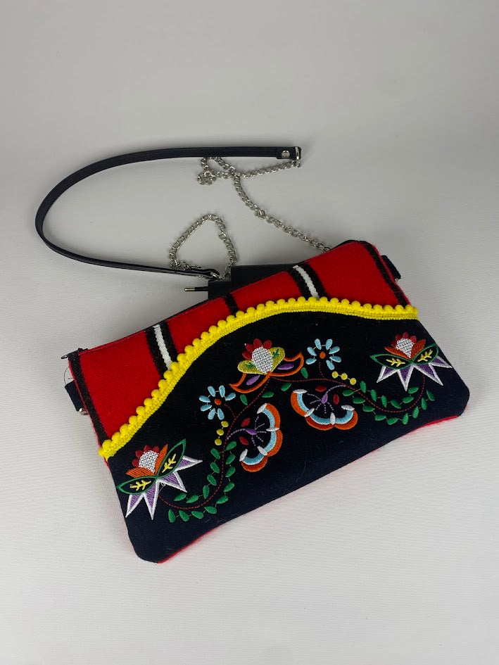 Bolsa Romaria Bordada