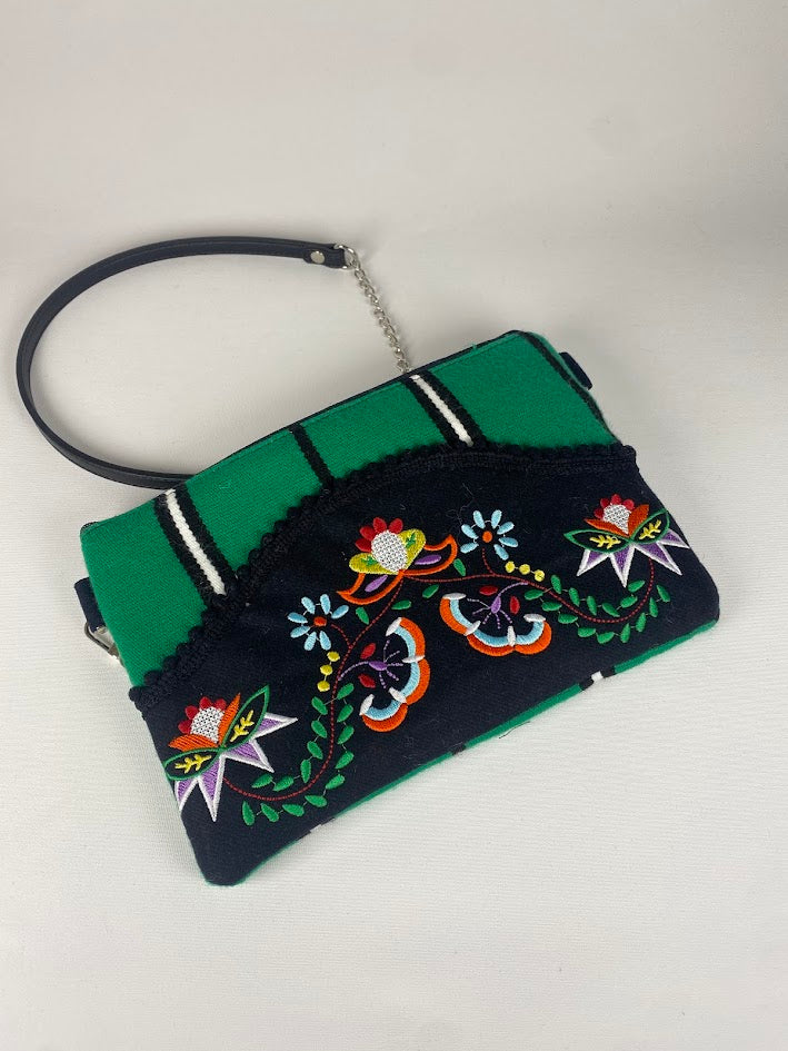 Bolsa Romaria Bordada