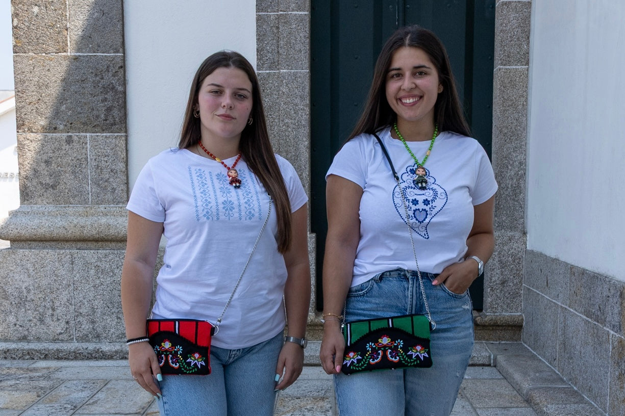 Bolsa Romaria Bordada