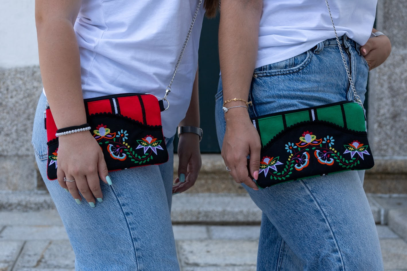 Bolsa Romaria Bordada