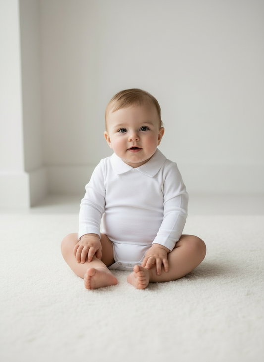 Body Branco c/Gola em Bico