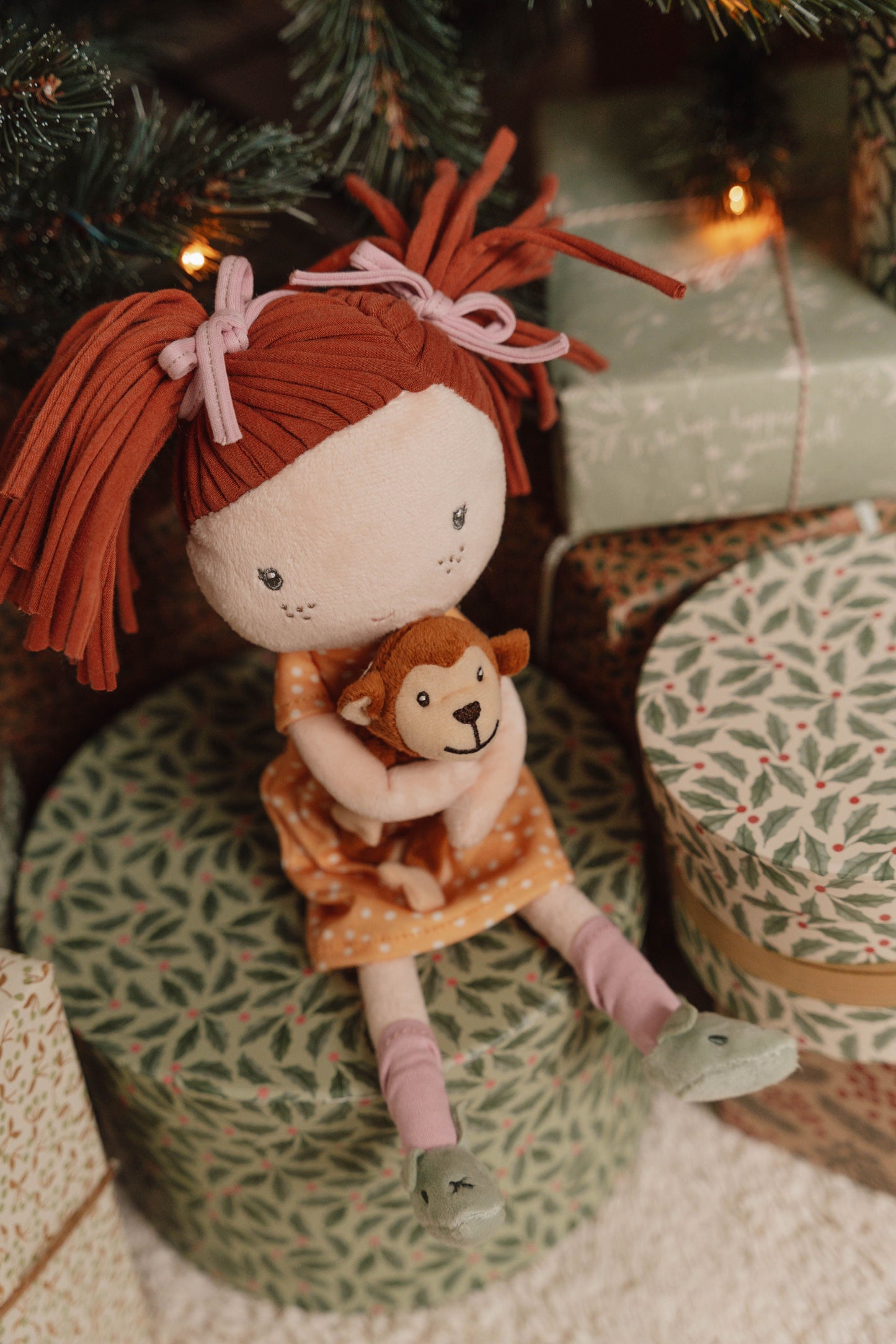 Cuddle doll Sophia 35cm
