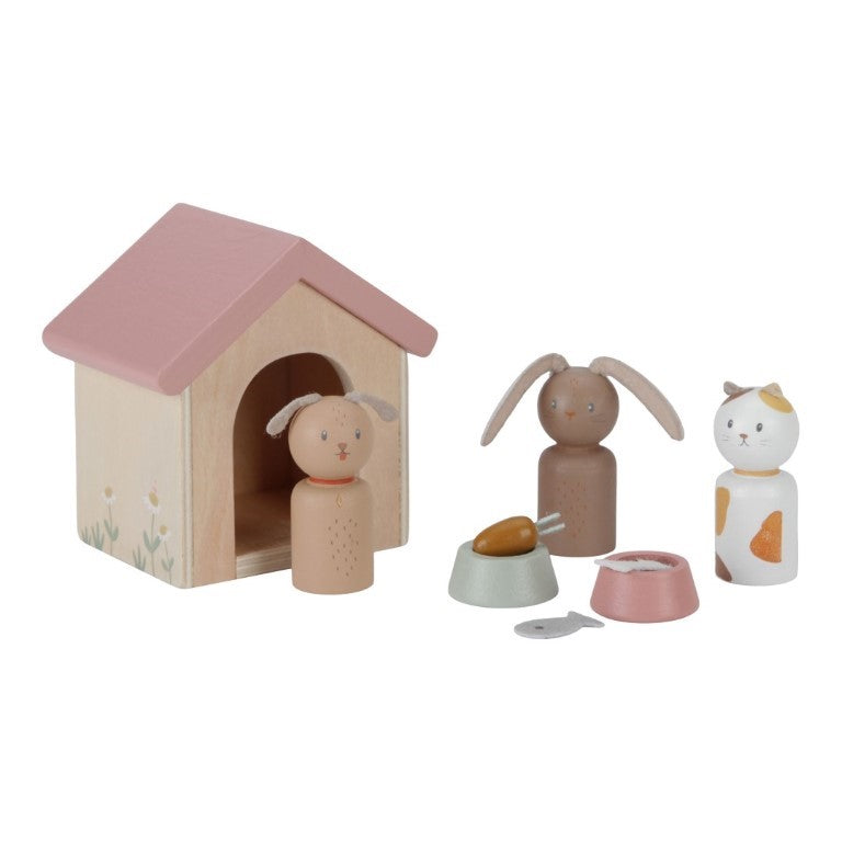 Extension pour animaux de compagnie de la maison de poupée
