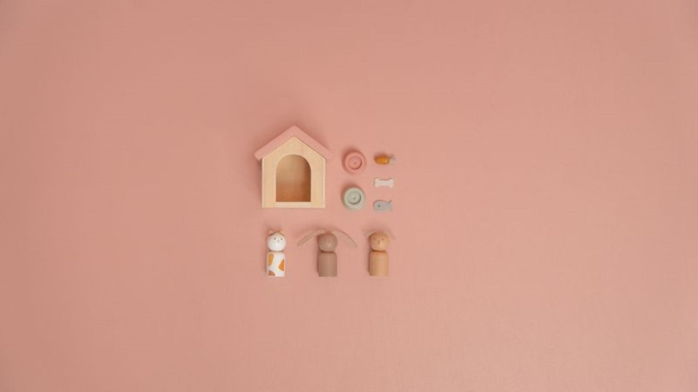 Extension pour animaux de compagnie de la maison de poupée