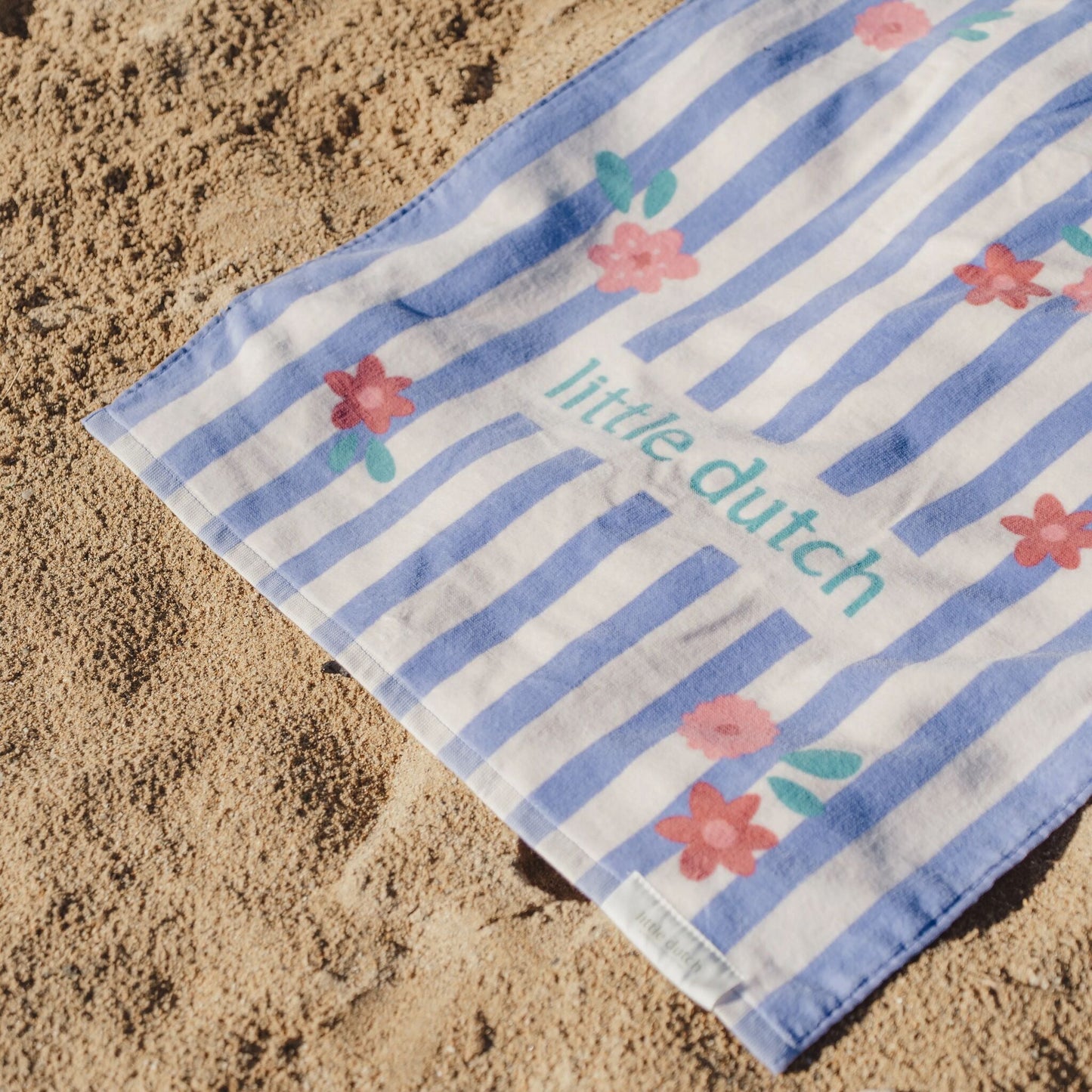 Toalha de praia Dreamy Purple Stripe - Little Dutch