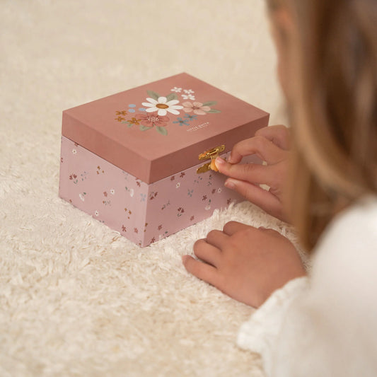 Boîte à musique et boîte à bijoux Evi