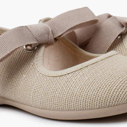 Sapatos de Menina em Linho com Laço de Gorgorão - Cru | imagem 6