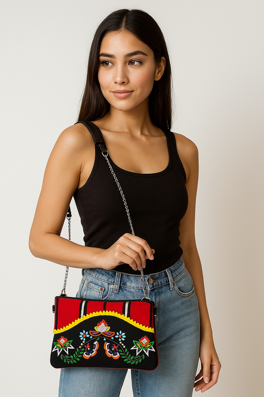 Bolsa Romaria Bordada