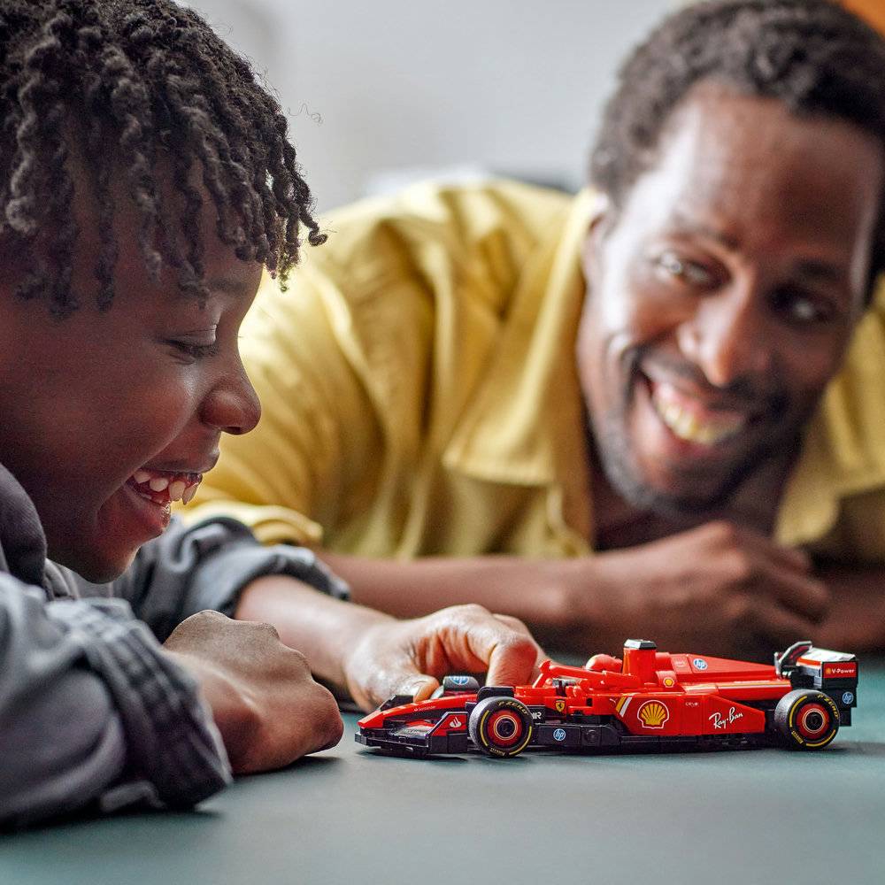 LEGO Speed Champions: Carro de Corrida Ferrari SF-24 F1®