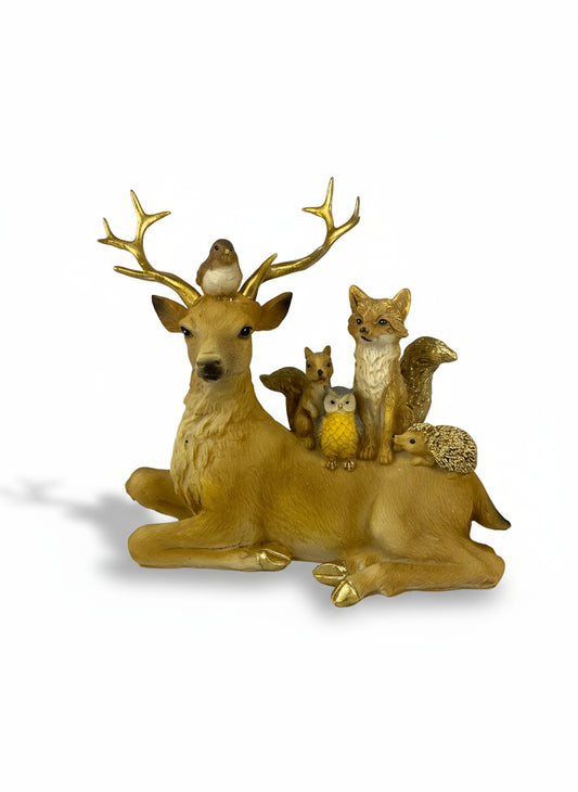 Reindeer Lying in Polyresin w/Animals | 16x16cm