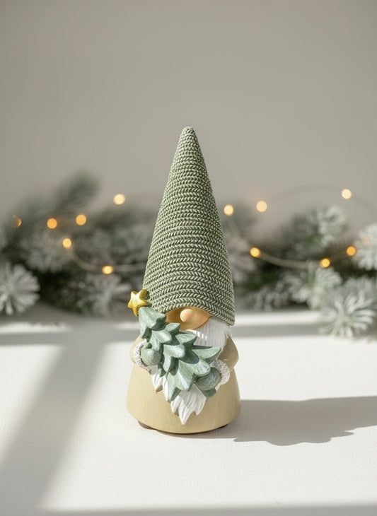 Polyresin Gnome w/Pine Tree | 16cm
