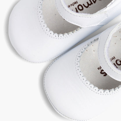 Sapatos de Bebé em Pele com Tira Aderente - Branco | imagem 6