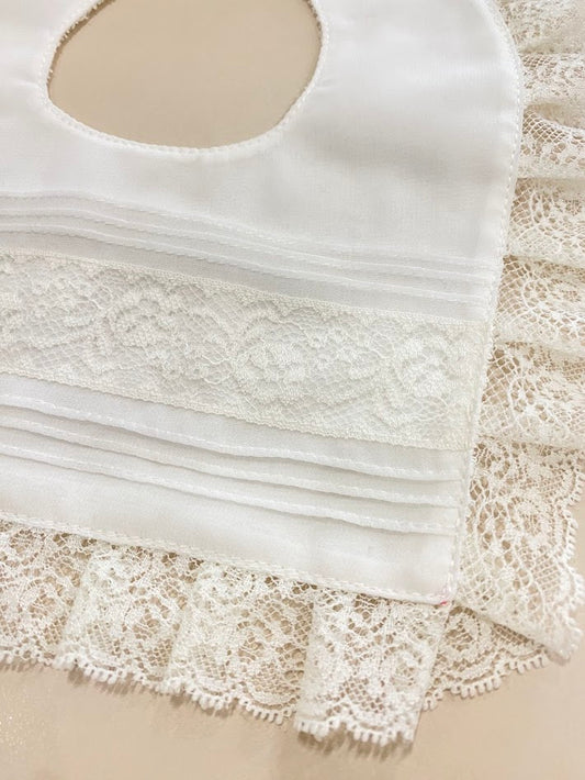 HG Baptism square bib with lace