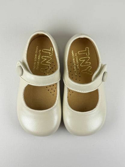 BONE girl's leather shoe