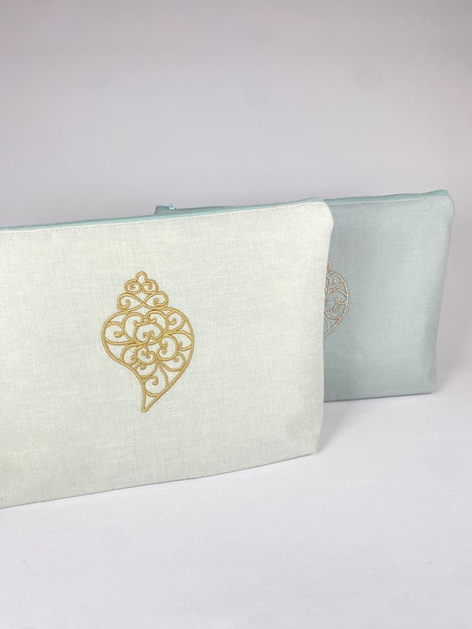 Linen pilgrimage toiletry bag