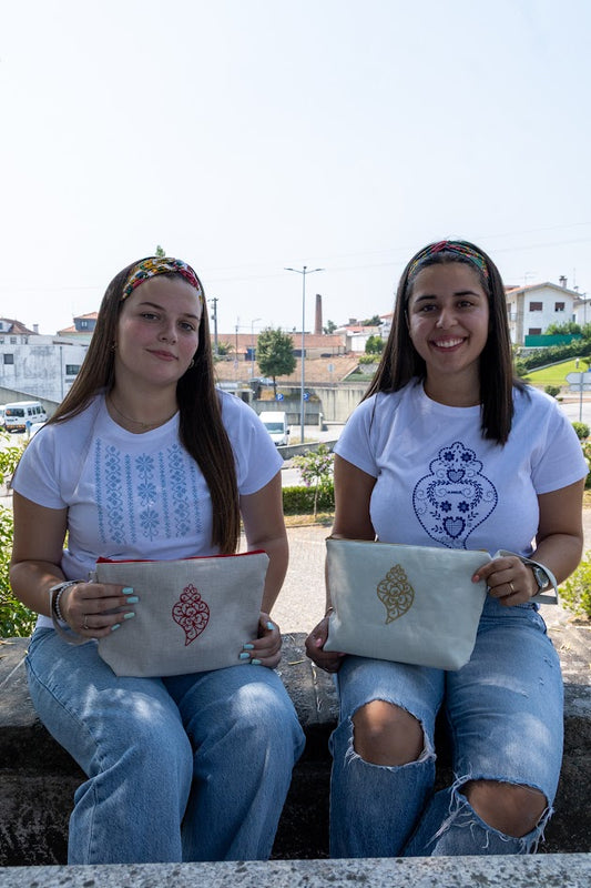 Linen pilgrimage toiletry bag