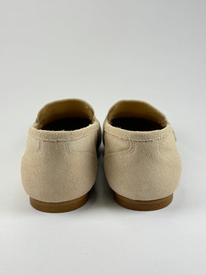 Sapato mocassim camurça
