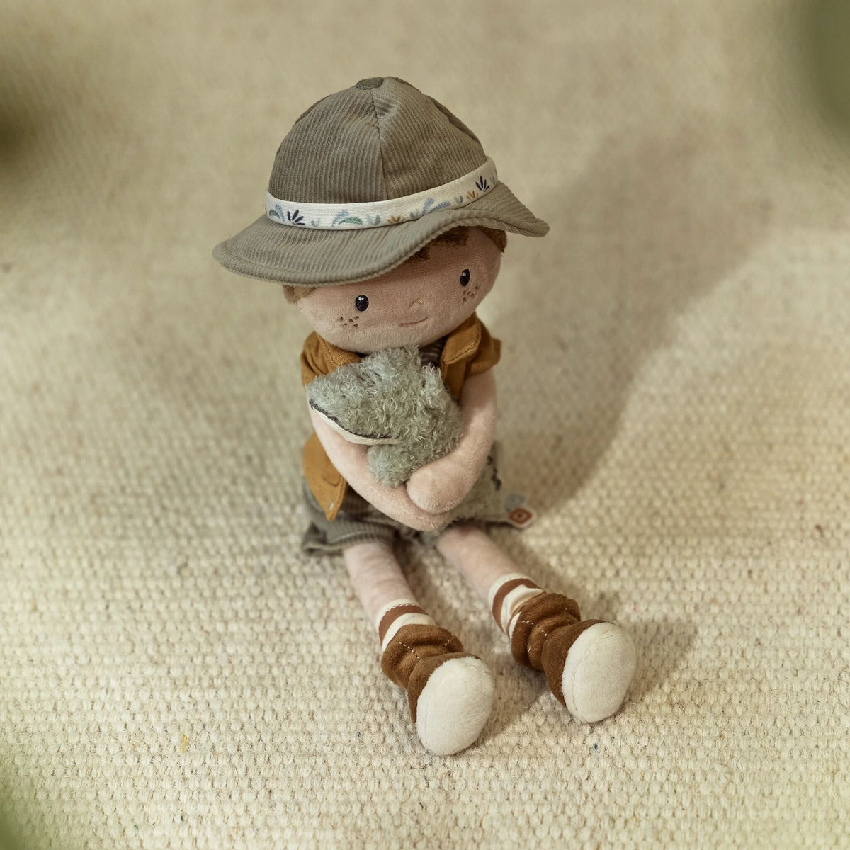 Boneco Ranger Jim 35 cm - Safari Friends | Little Dutch