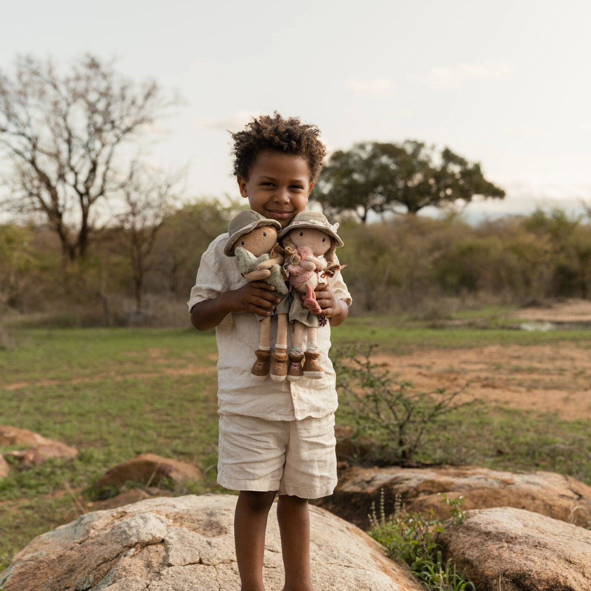 Boneco Ranger Jim 35 cm - Safari Friends | Little Dutch