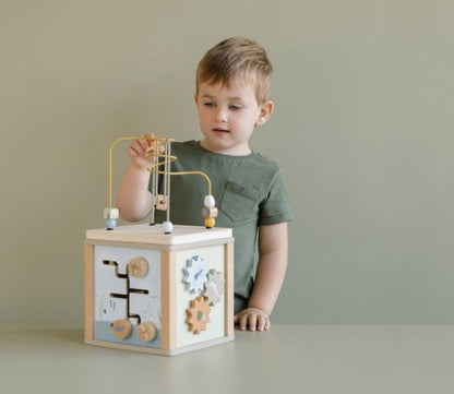 Cubo de Atividades em Madeira_Little Goose