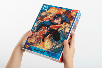 Puzzle 1000 Pcs - Superman in Action